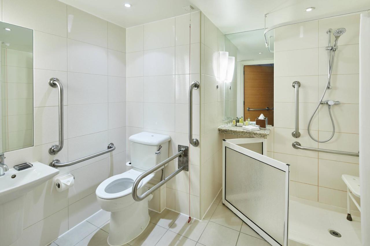 Deluxe Room, Guest room, 1 King,1385925167:JPEG